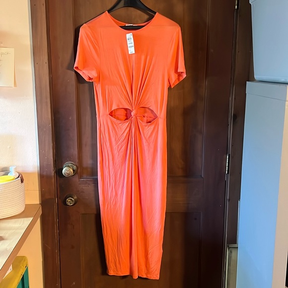 LARGE BAR III POPPY PUNCH CORAL POPOVER DRESS NWT - Picture 1 of 7